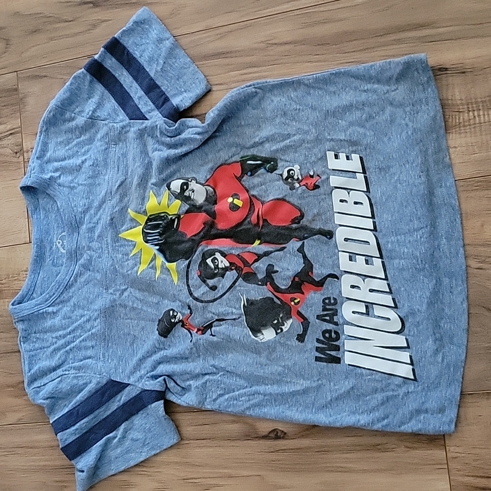 Disney Pixar, Incredible shirt. Size 5.